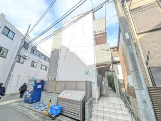 アザーレ バモス読売ランド前の画像