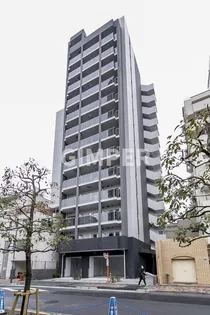 ミリアレジデンス新宿御苑【10階】の外観