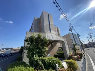 プロパティ・ユー【2階】の外観