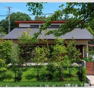 愛知県名古屋市千種区池上町2【一戸建】の外観