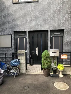 サンフラワーハウスの画像