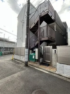 神奈川県横浜市金沢区六浦5【アパート】の外観