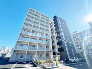 東京都新宿区下落合1【マンション】の外観