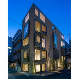 東京都港区芝2【マンション】の外観