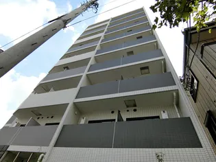 東京都新宿区西落合1【マンション】の外観