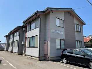 グランドハイツ弥生の画像