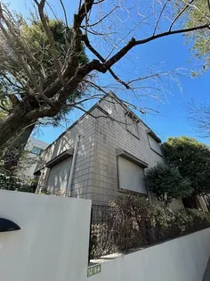 東京都世田谷区弦巻2【マンション】の外観