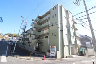 サクシードBの画像