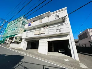 アーバンパレス【3階】の外観