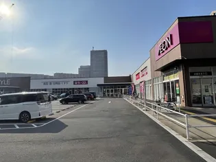 君待橋【5階】の周辺