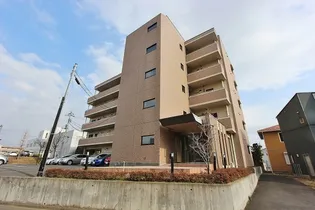 エイブル春日【5階】の外観