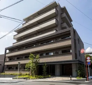 ラコリーヌ日吉【3階】の外観