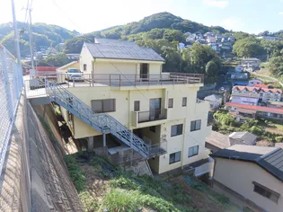 ヒルサイドハイツ【2階】の外観