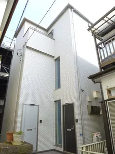 サンラシーネの外観