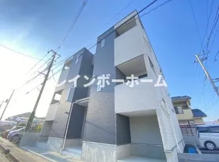 CB吉川ファシリス【2階】の外観