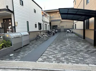 ロフティ大和【1階】の外観