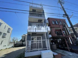 ハイツリトル松下【3階】の外観