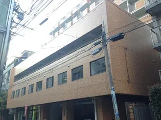 東京都新宿区西新宿7【マンション】の外観