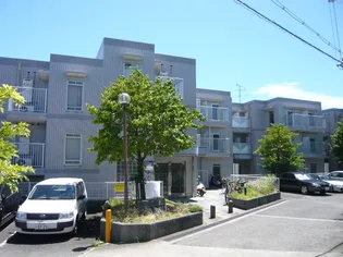 六龍苑岡町【1階】の外観