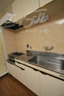 メゾンアマデュース【2階】のキッチン