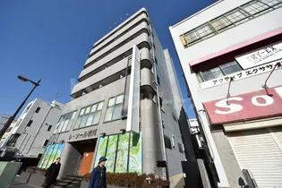 レ・ソール市川【5階】の外観