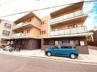 シャルマンクラッシ【1階】の外観