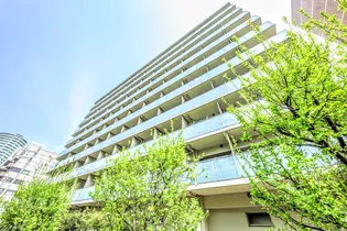 パークハビオ目黒リバーサイド【2階】の外観