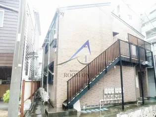 ハイツ中板橋【1階】の外観