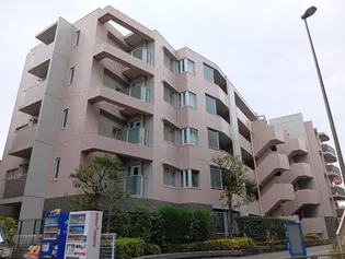 東京都世田谷区玉川4【マンション】の外観