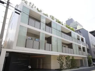 ディアナガーデン西麻布【2階】の外観