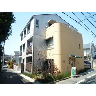 フルリール【1階】の外観