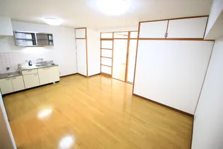 グランドハイツの画像