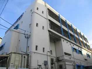 愛育苑【3階】の外観