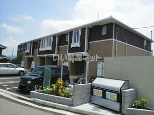 香川県木田郡三木町大字下高岡【アパート】の外観