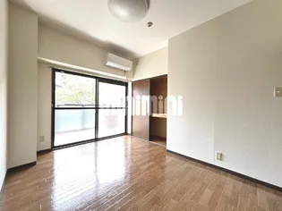 アヴァンセ・F【1階】の内装