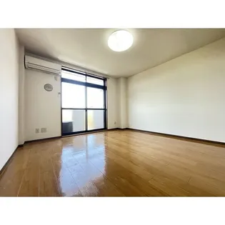 スウィート・チェリー【2階】の内装