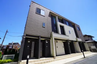 マーヴェラス葛城【1階】の外観