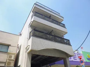 スズキホームズ【2階】の外観