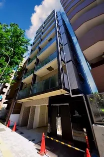 東京都世田谷区松原1【マンション】の外観