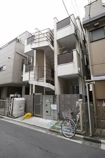 ラ・ルーチェ【2階】の外観