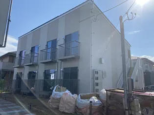 ポミエ アクロスの画像