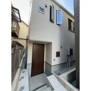 東京都新宿区高田馬場3【一戸建】の外観