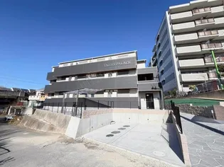 大阪府四條畷市大字中野【アパート】の外観