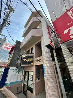 プラージュ【2階】の外観