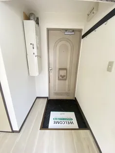 秀麗荘【2階】の玄関