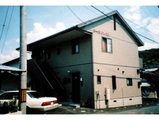 コーポクレストの外観