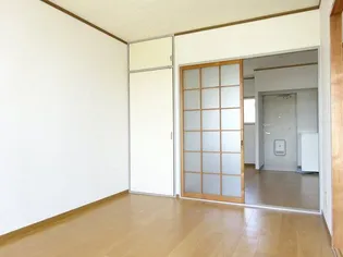 ハイツシャインA【2階】の内装