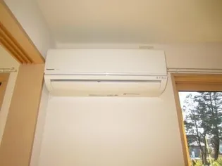 フローラルビレッジ II番館【1階】の内装