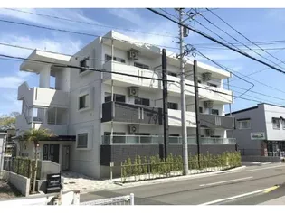 AURYNの外観