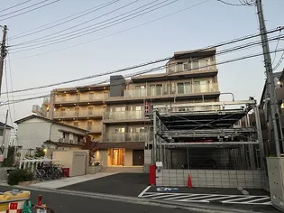 神奈川県藤沢市川名1【マンション】の外観